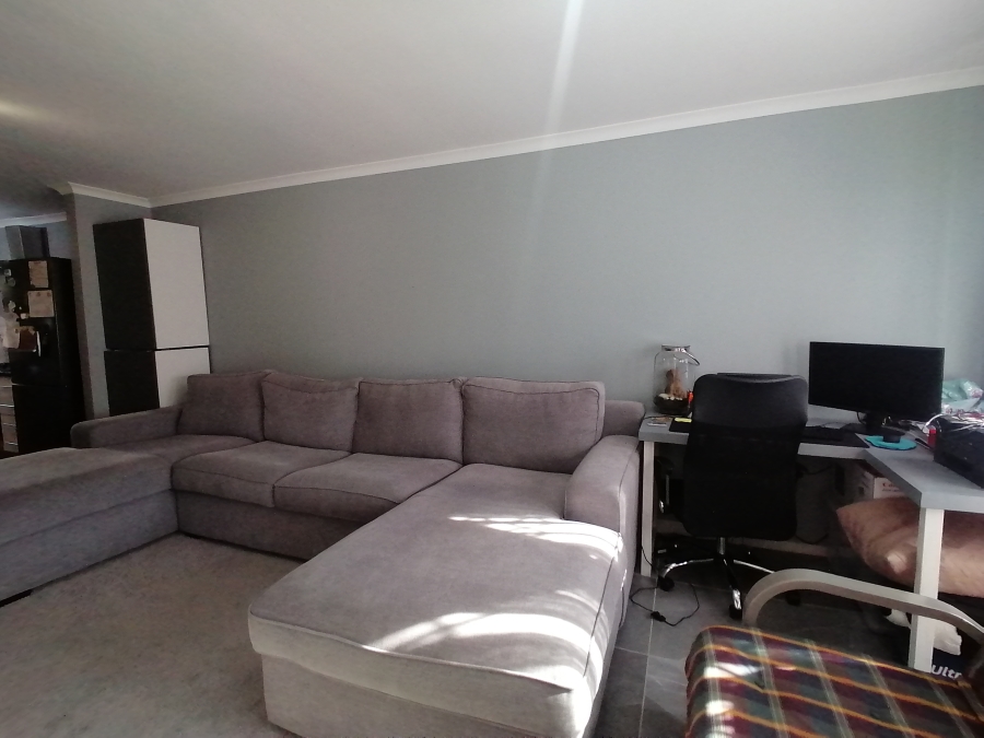 To Let 2 Bedroom Property for Rent in Century City Western Cape